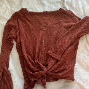 Burgundy sweater perfect for fall!